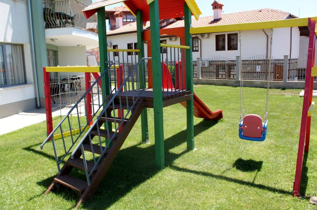 Gardenia Vacation Settlement Aparthotel Sozopol Bagian luar foto