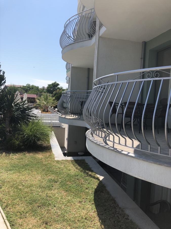 Gardenia Vacation Settlement Aparthotel Sozopol Bagian luar foto