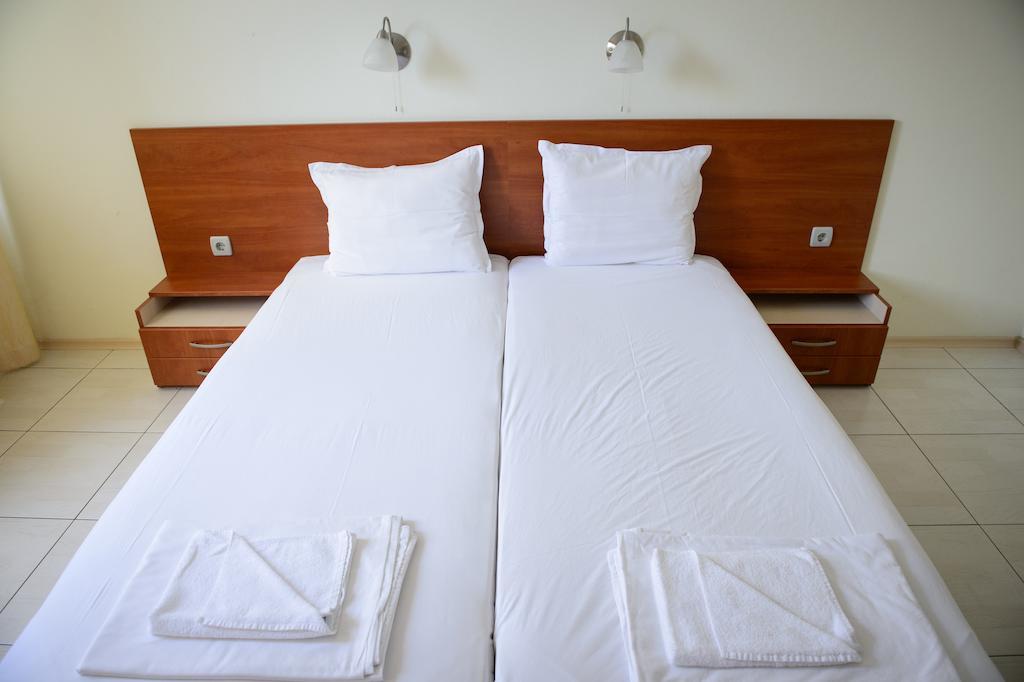 Gardenia Vacation Settlement Aparthotel Sozopol Ruang foto