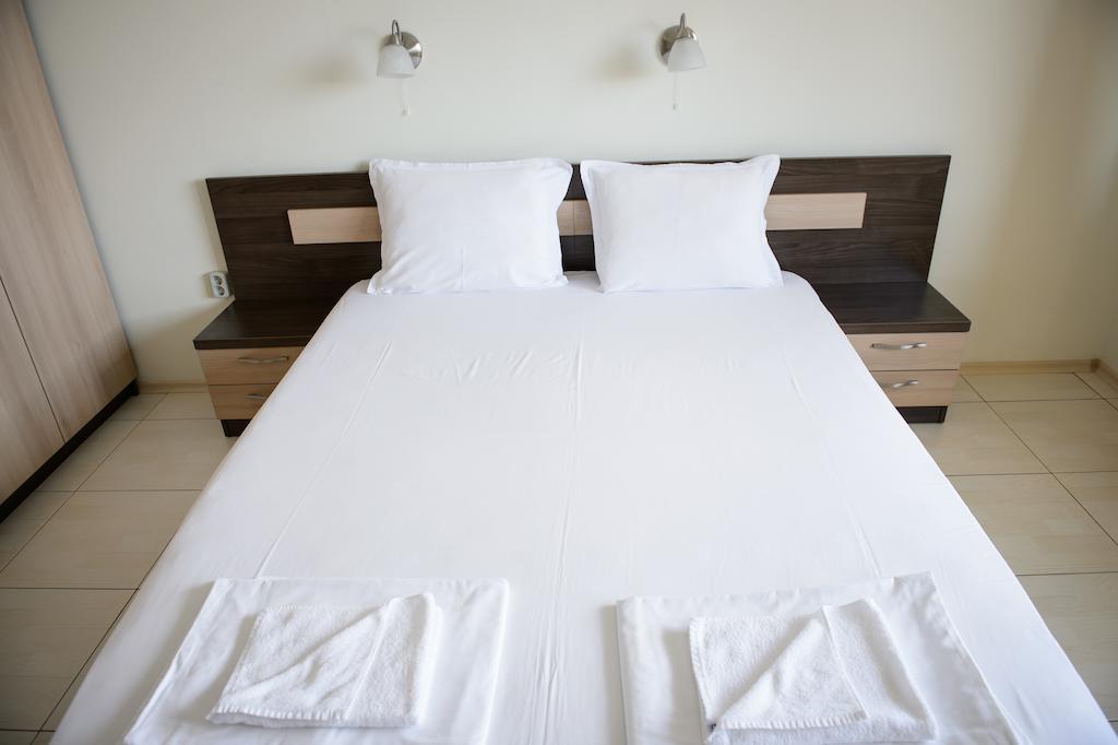 Gardenia Vacation Settlement Aparthotel Sozopol Ruang foto