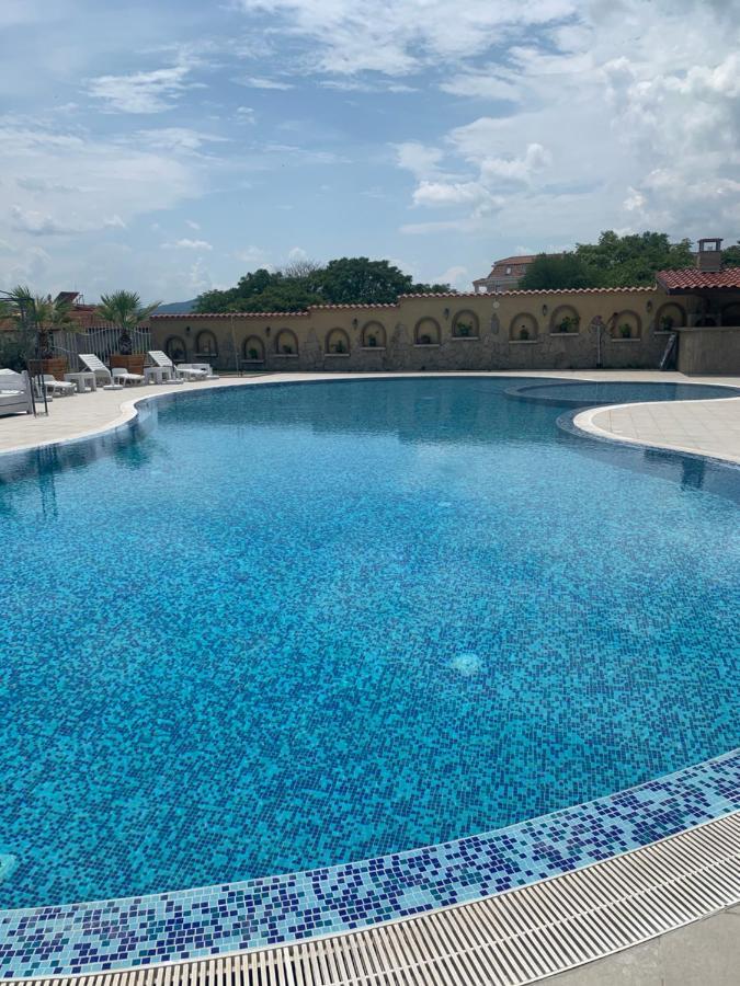 Gardenia Vacation Settlement Aparthotel Sozopol Bagian luar foto