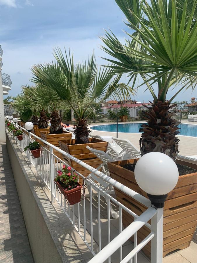 Gardenia Vacation Settlement Aparthotel Sozopol Bagian luar foto